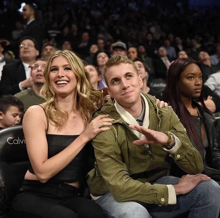 Bouchard cumple su apuesta tras la Superbowl