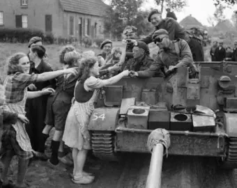 Soldados de USA 190 000 violaciones a Mujeres alemanas WW2