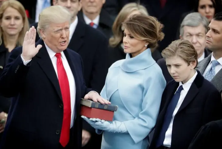 La madre de Trump irónicamente era inmigrante ilegal!
