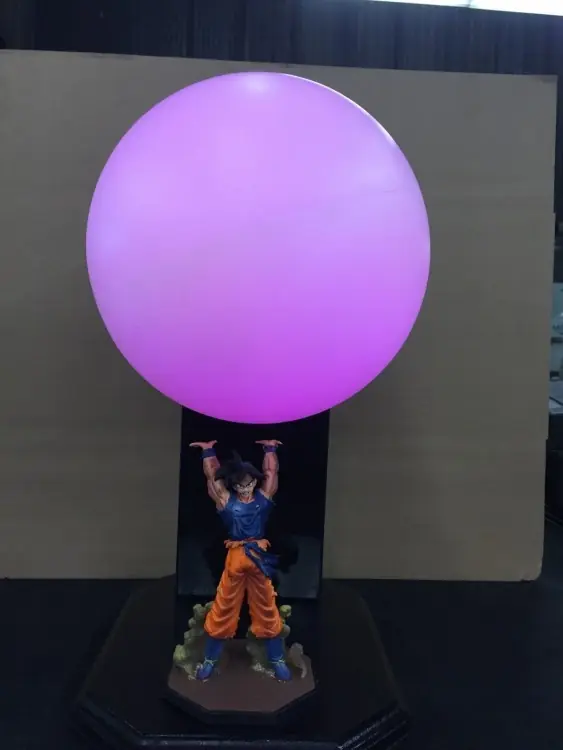 Argentino crea lamparas de Dragon Ball Z y son furor Argentino crea lamparas de Dragon Ball Z y son furor
