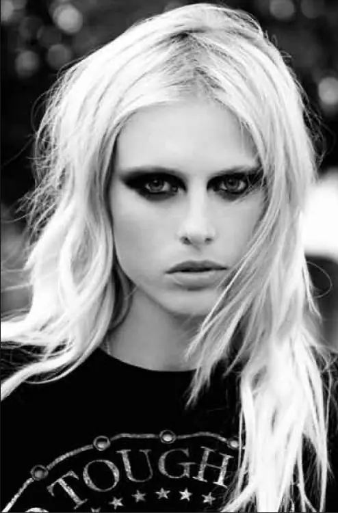 Lauren Wasser, modelo que sufrió una amputación