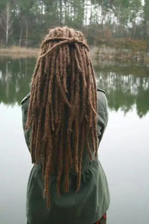 Diferentes formas de peinar tus Dreadlocks.