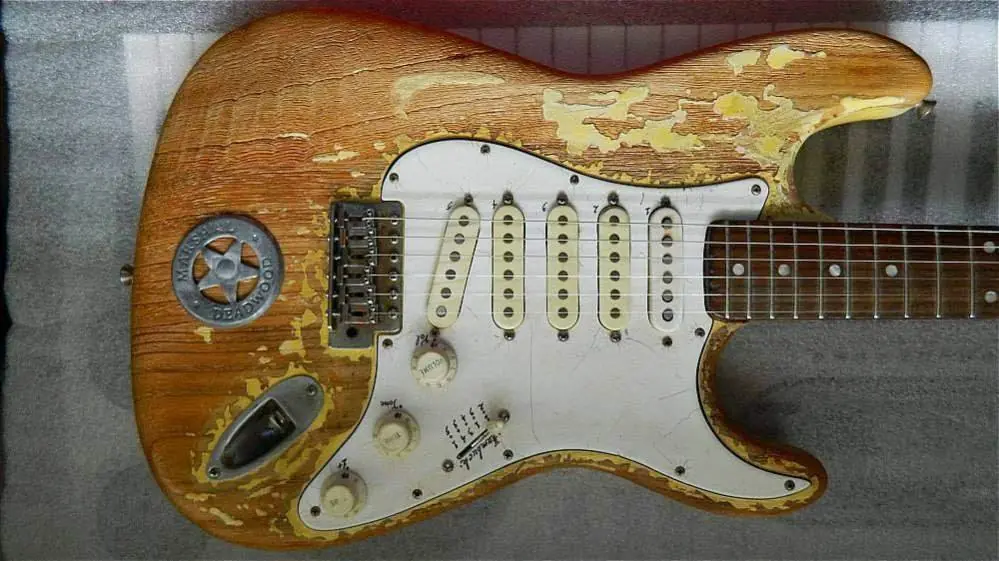 Fender