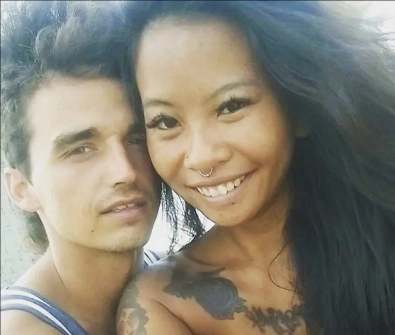 Esta chica nació sin piernas, hoy es modelo