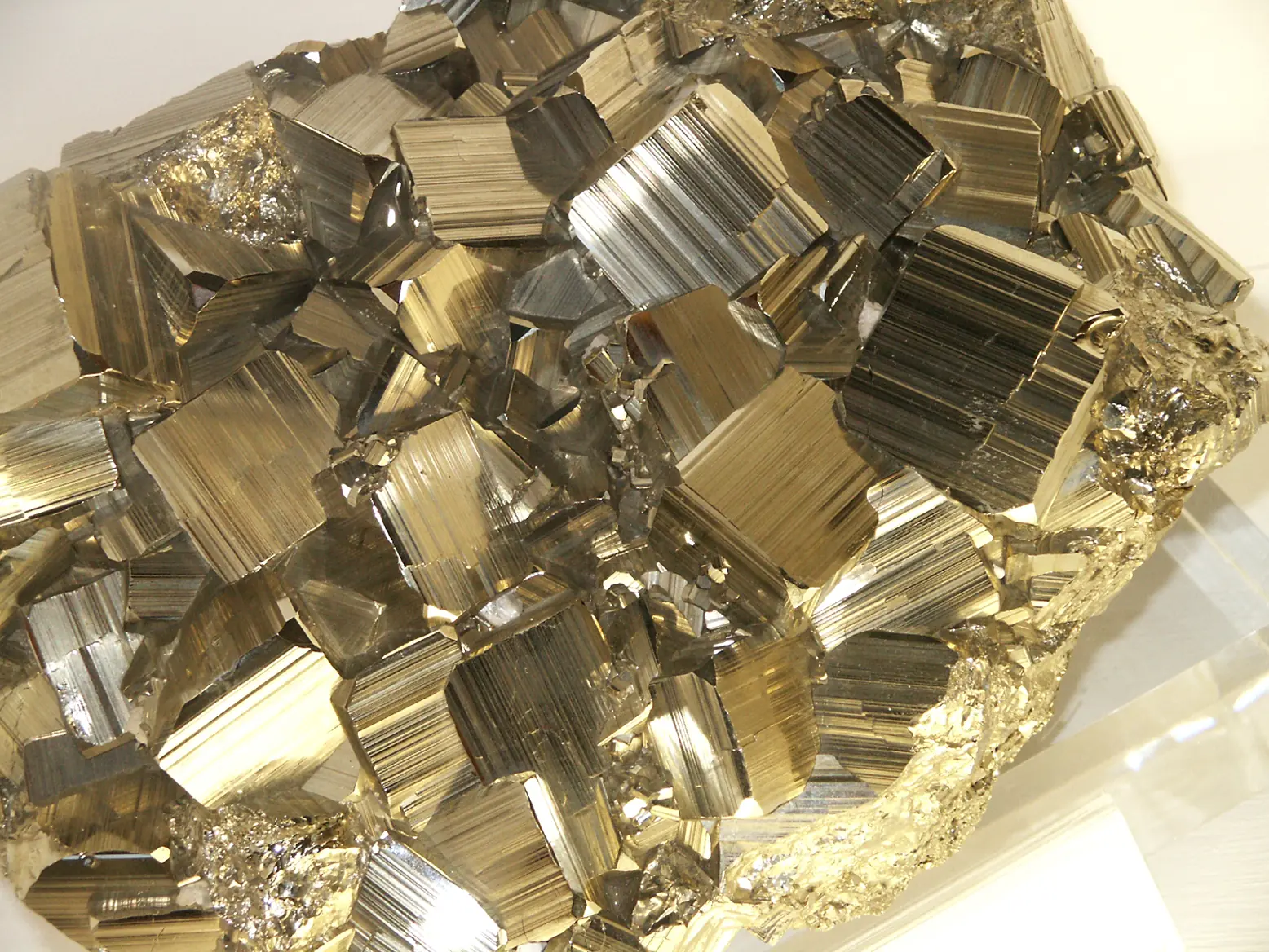 Los 12 minerales más peligrosos faciles de encontrar