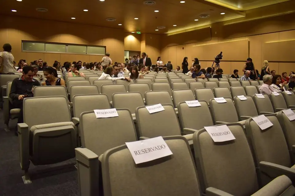 Hoy se inauguró el nuevo edificio de Fac. de Comunicación