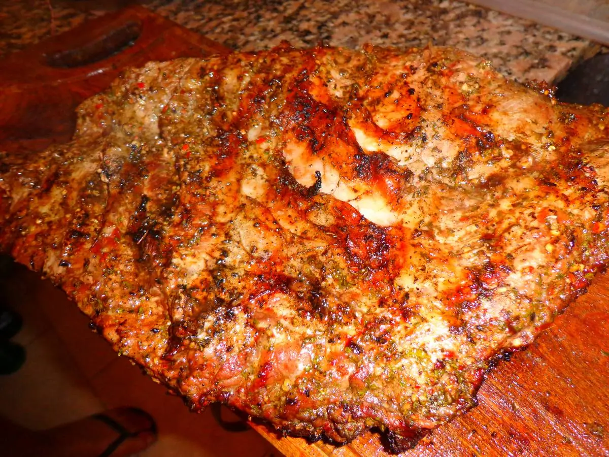 Tapa de Asado jugoso a la Parrilla con Chimichurri