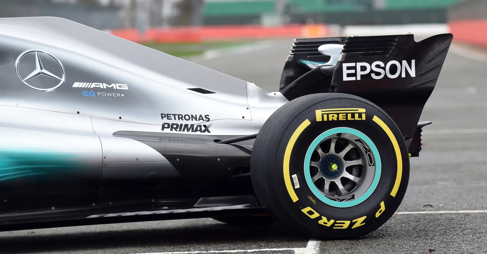 W08