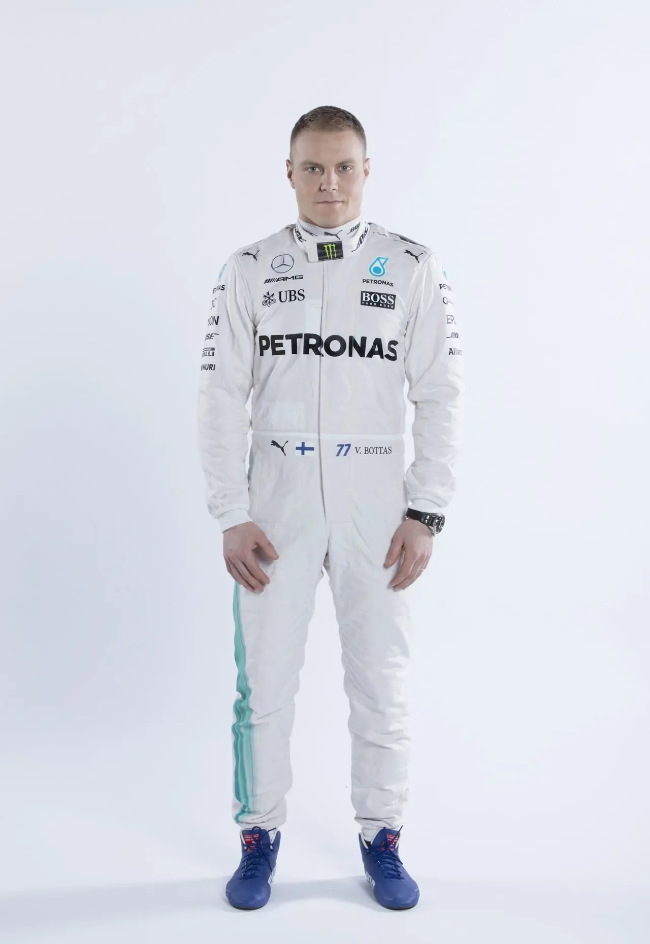 W08