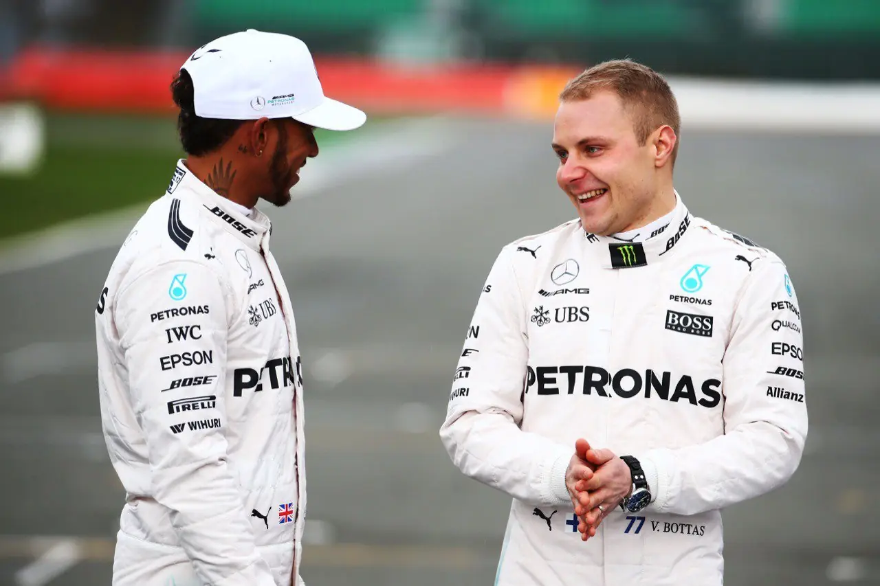 W08