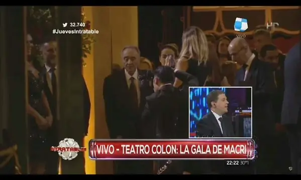 El procer Hector Magnetto estuvo en el Colon