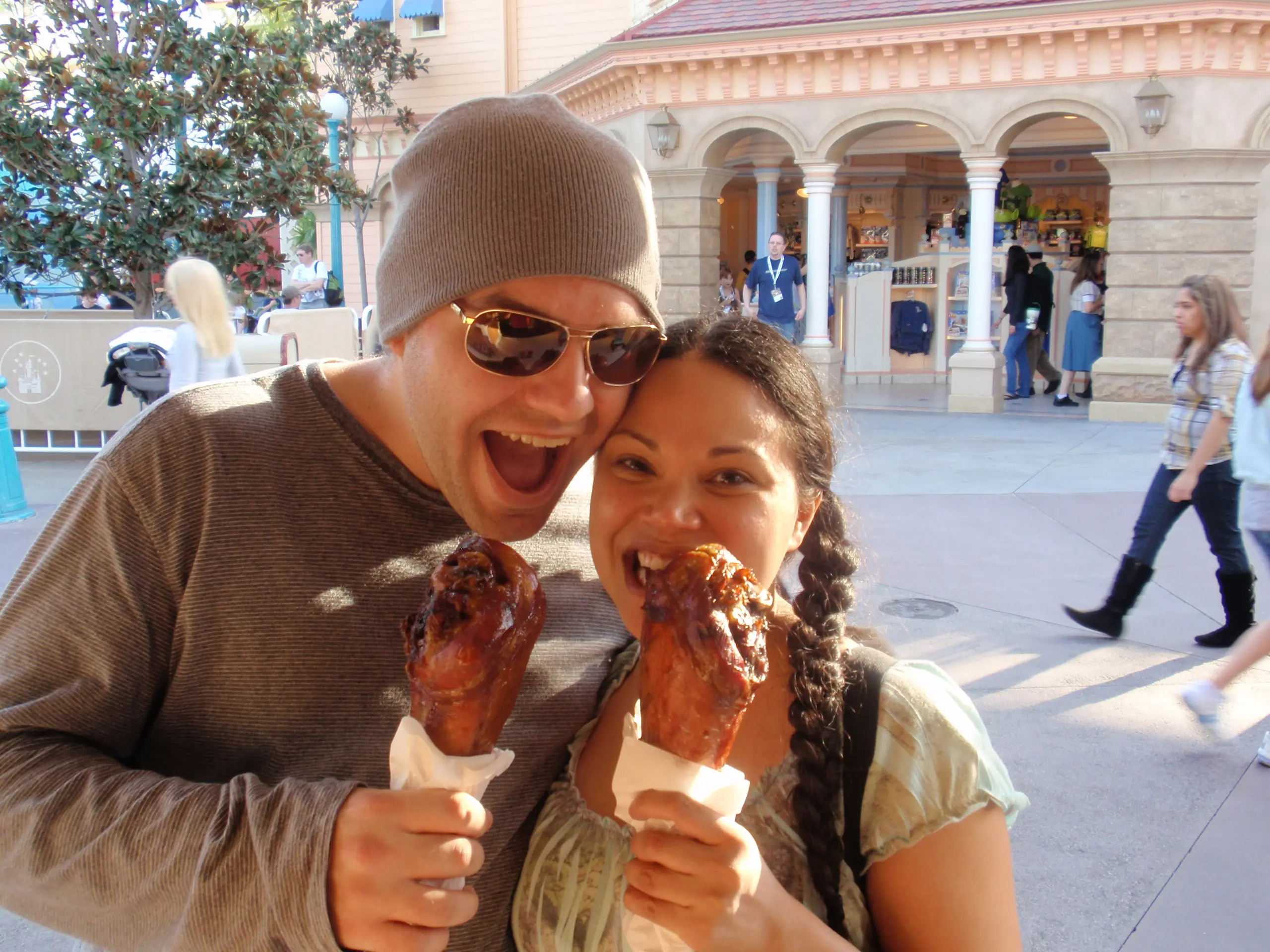 jumbo turkey legs