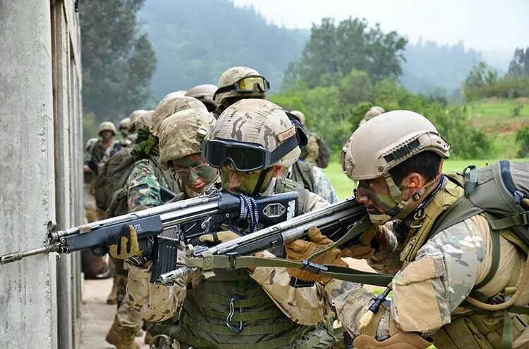 militar