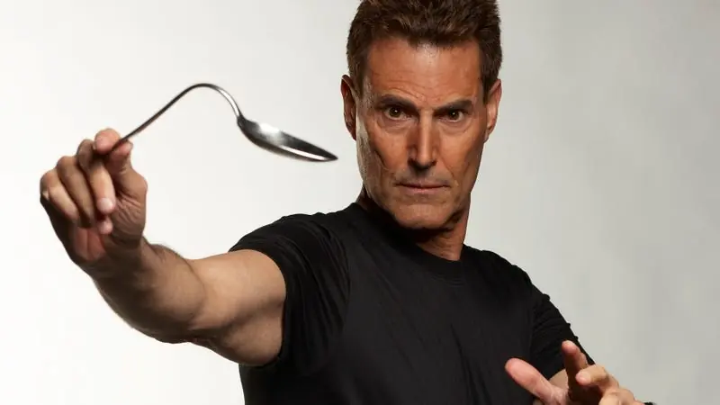 Los 10 mayores engaños paranormales de la historia