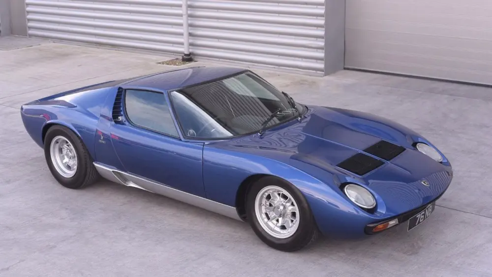 en venta este hermoso Lamborghini Miura de 1971