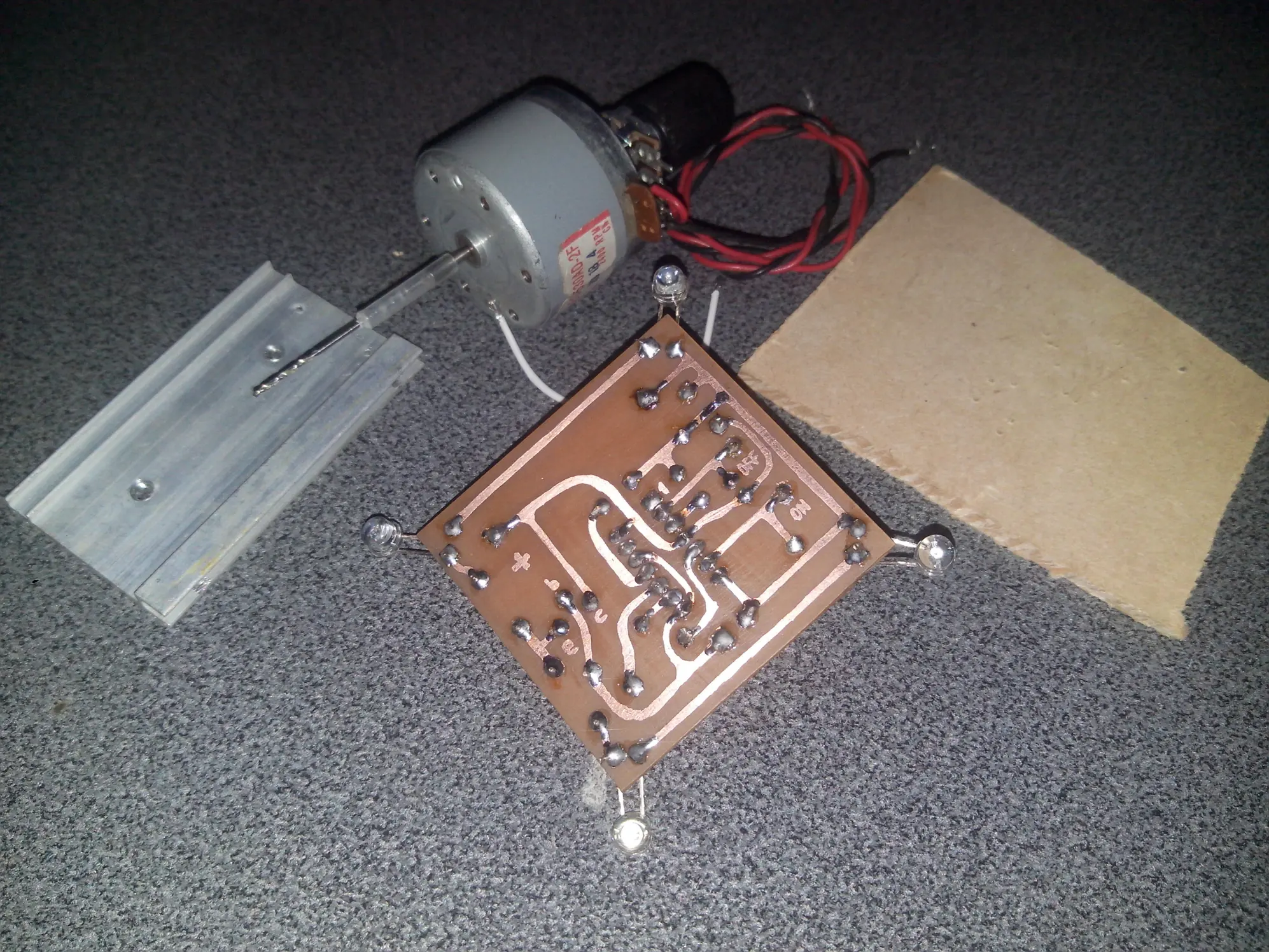 mini taladro para pcb