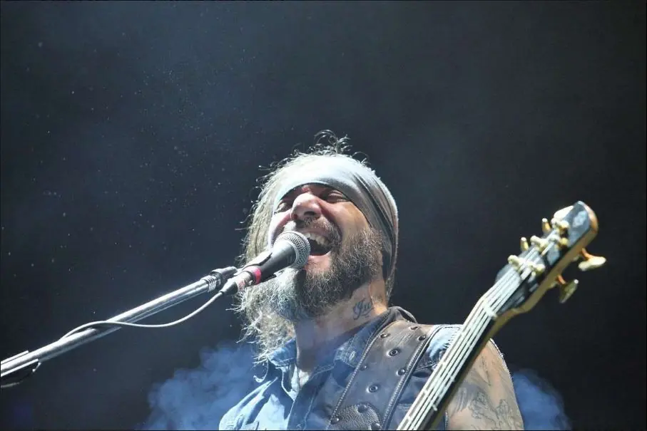 Carajo se robo la noche en Cosquin