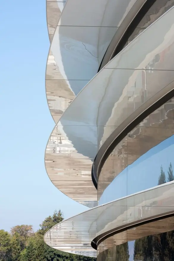 Apple Park: una 'nave espacial' que aterriza en abril [fotos