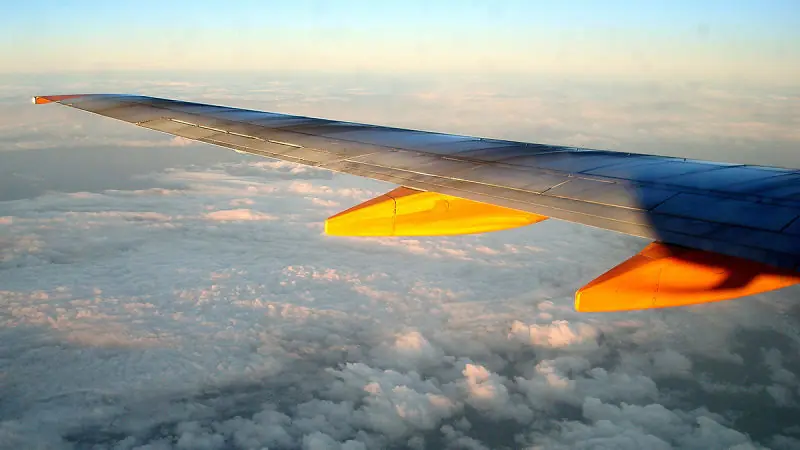 Descubren nueva nube que aumenta la radiación de aviones