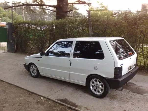 Mi Fiat uno preparado 1.6 llevado 1.8.! 1/4 de milla...