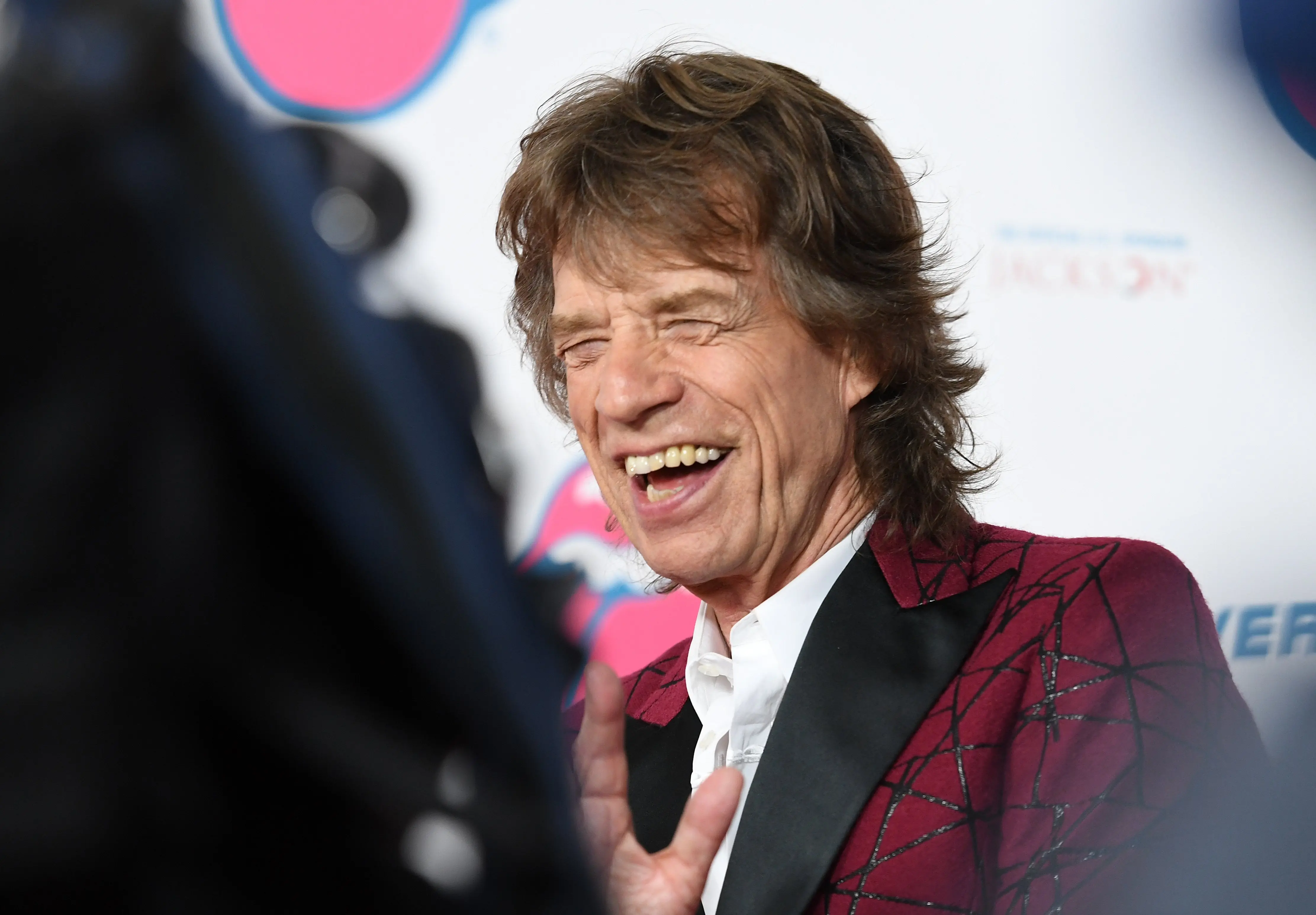 Líder de los Rolling Stones, Mick Jagger padre a los 73 años