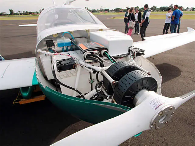 Vuelo inaugural del primer avión eléctrico de Latinoamérica