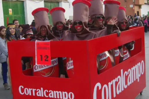 Muerete de riza con estos alocados disfrazes para carnavales Muerete de riza con estos alocados disfrazes para carnavales