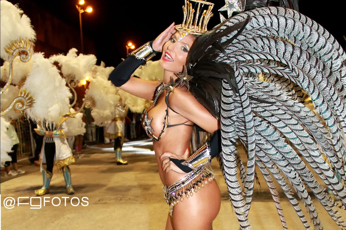 Gualeguaychu: Hoy elección de la reina del carnaval 3 chicas