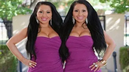 Gemelas comparten el mismo novio