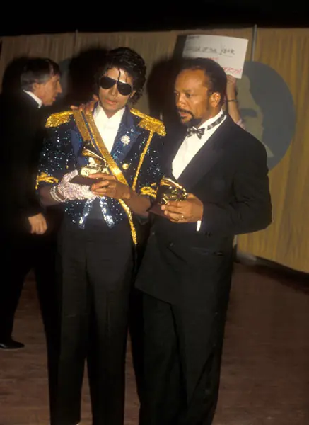 Un dia como hoy el Rey del Pop ganaba 8 Grammy al hilo