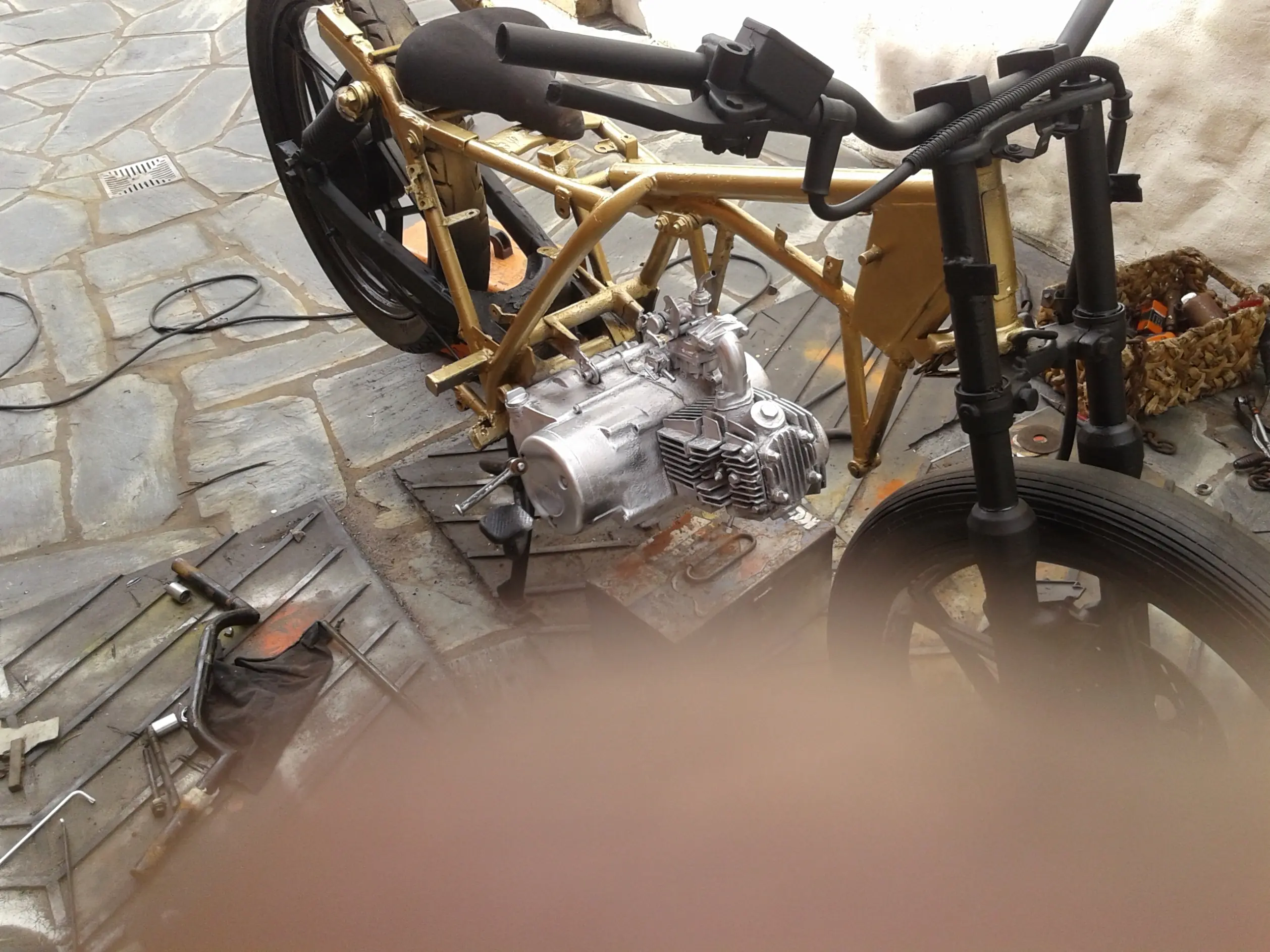 motos