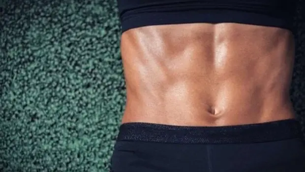 ¿Es posible tener abdominales en una semana?