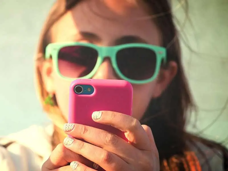 Profe de filosofía: 3 razones para no tener un celular