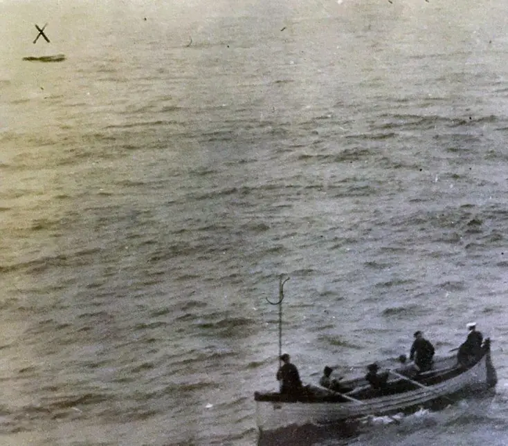 Lo que se encontró en el último bote del titanic Lo que se encontró en el último bote del titanic