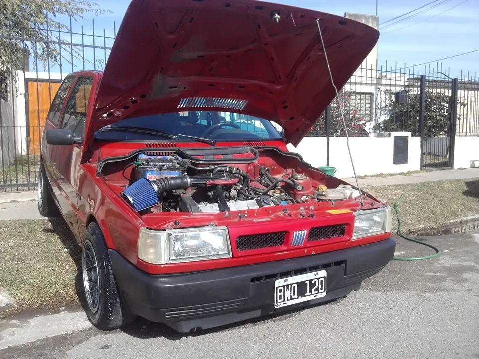 sos fierrero,me puse a preparar el fiat uno.pasa te tocuen
