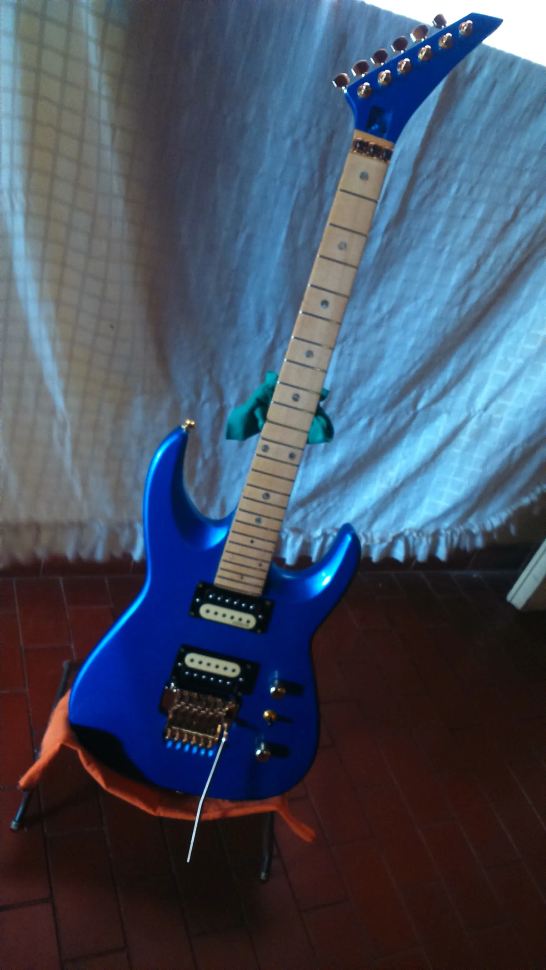 Guitarra terminada