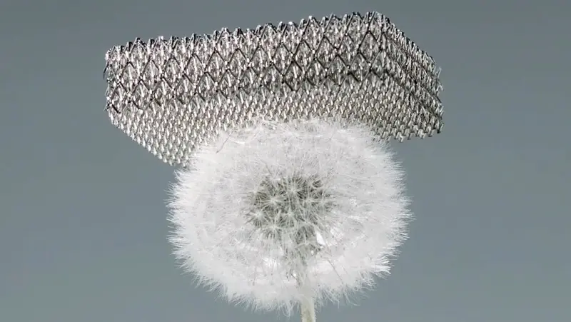 Los 10 Materiales Más Extraños Del Universo...Alucinante!