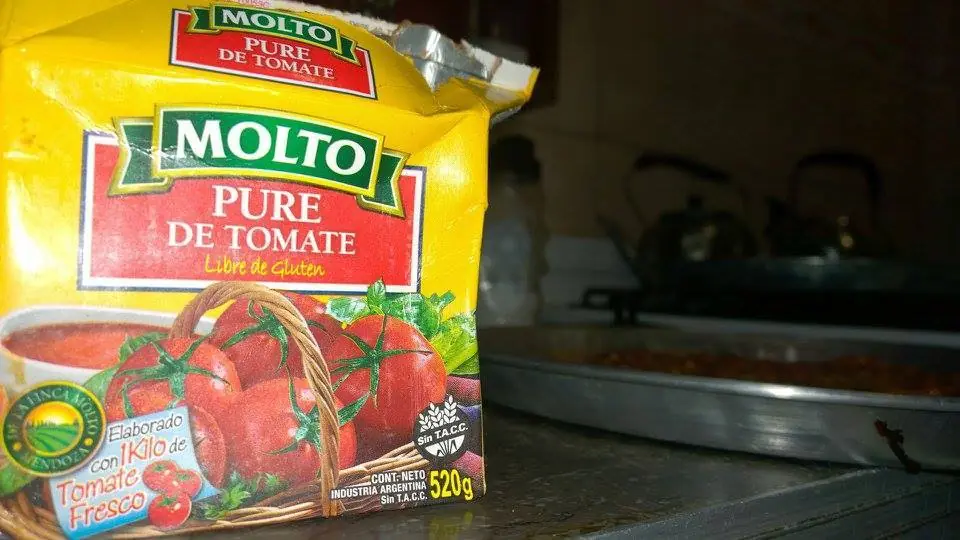 Mira lo que encontre adentro de un puré de tomate Molto