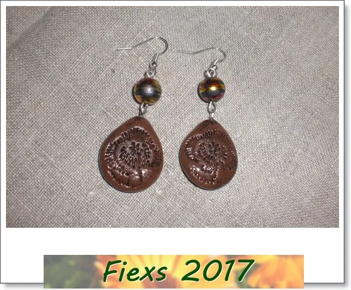 collares