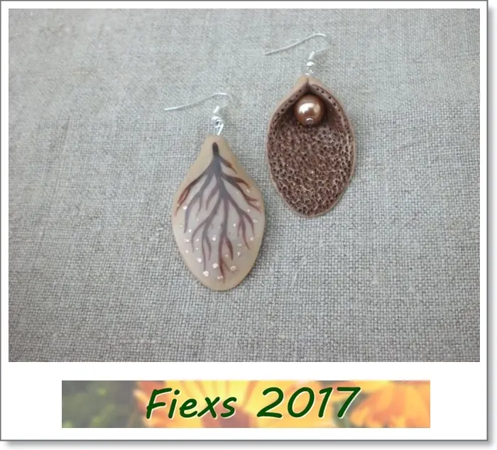 collares