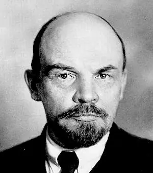 Tres fuentes y tres partes integrantes del Marxismo-Lenin