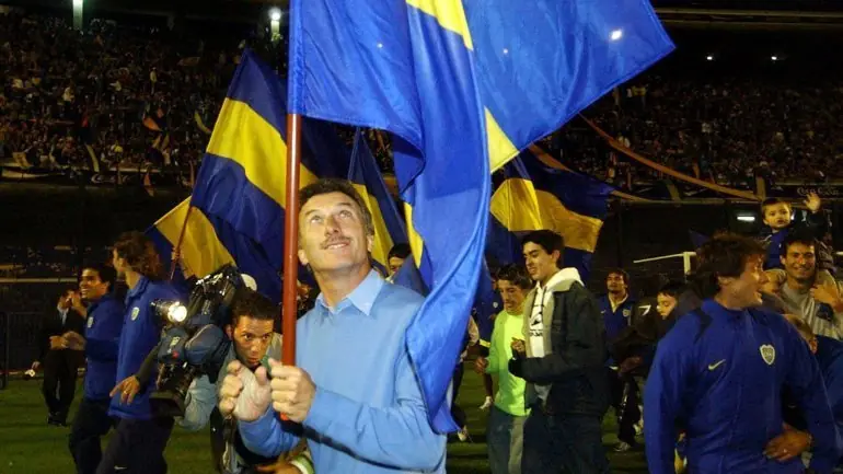 llora la campora