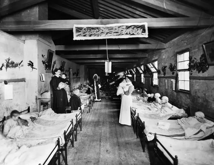 13 misteriosas y PERTURBADORAS fotos que te harán pesadillas