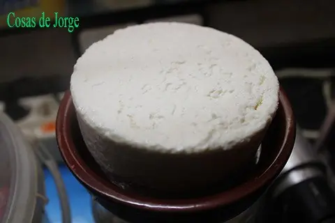 Queso casero de tetrabrick