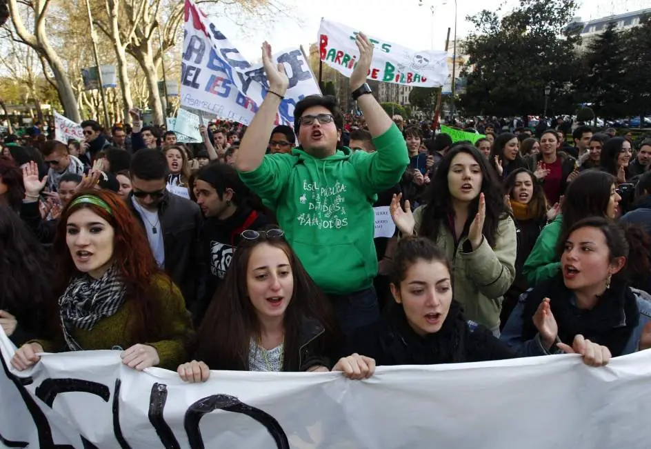 Sobre las huelgas y manifestaciones educativas