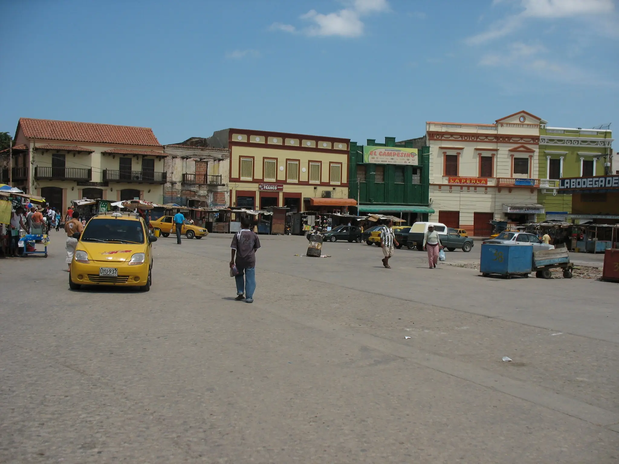 Plazas urbanas en Colombia ! Plazas urbanas en Colombia !