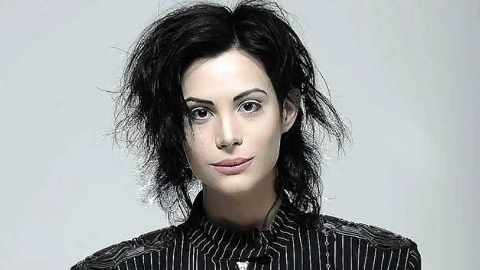 Pettinato le dió con todo al Indio Solari, durísimo!