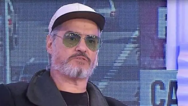 Pettinato le dió con todo al Indio Solari, durísimo!