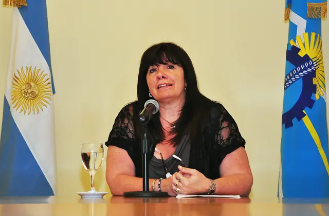 Cristinismo: Diputada kirchnerista amenazó a los jueces.