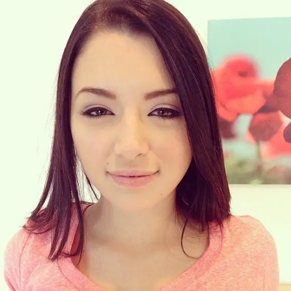 "Daisy Summers": de los Videojuegos a la Industria Porno